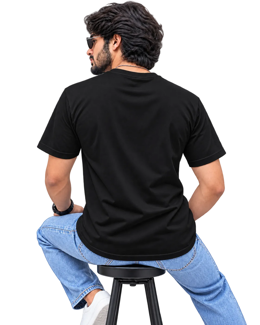 Men's Round Neck Tee in Black – alternate view